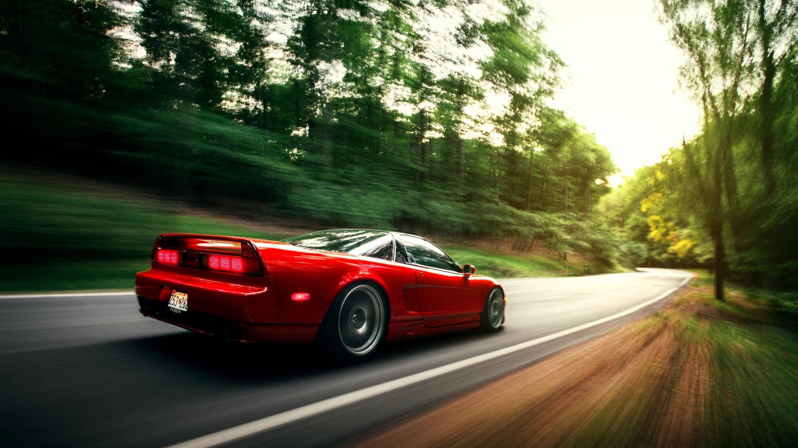 fb体育网址-意大利足球俱乐部发起球迷团结活动，壮大队伍，意大利足球队集体照