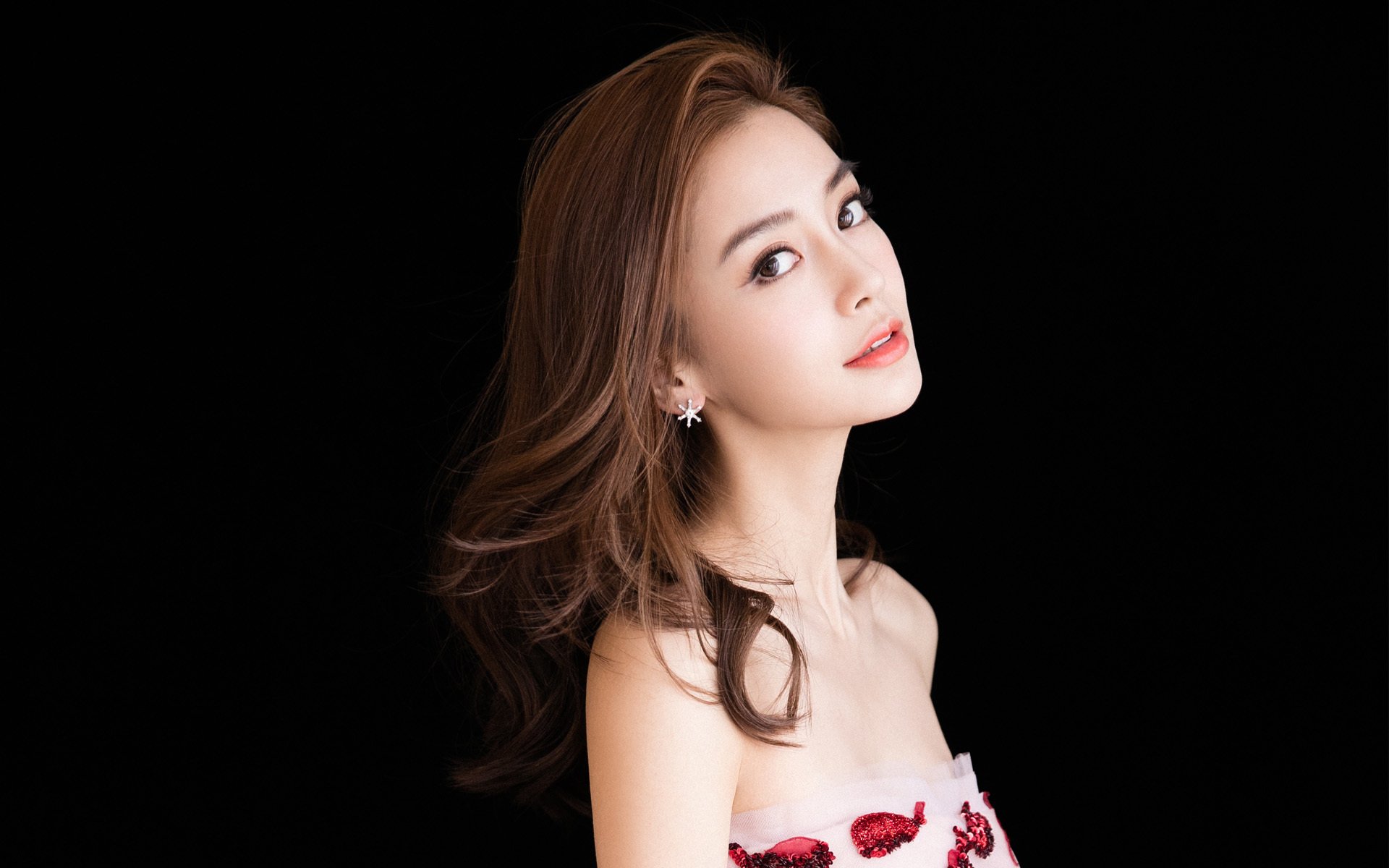 FB体育网站-五大联赛逆风局中关键替补贡献数据分析,五大联赛最大比分逆转