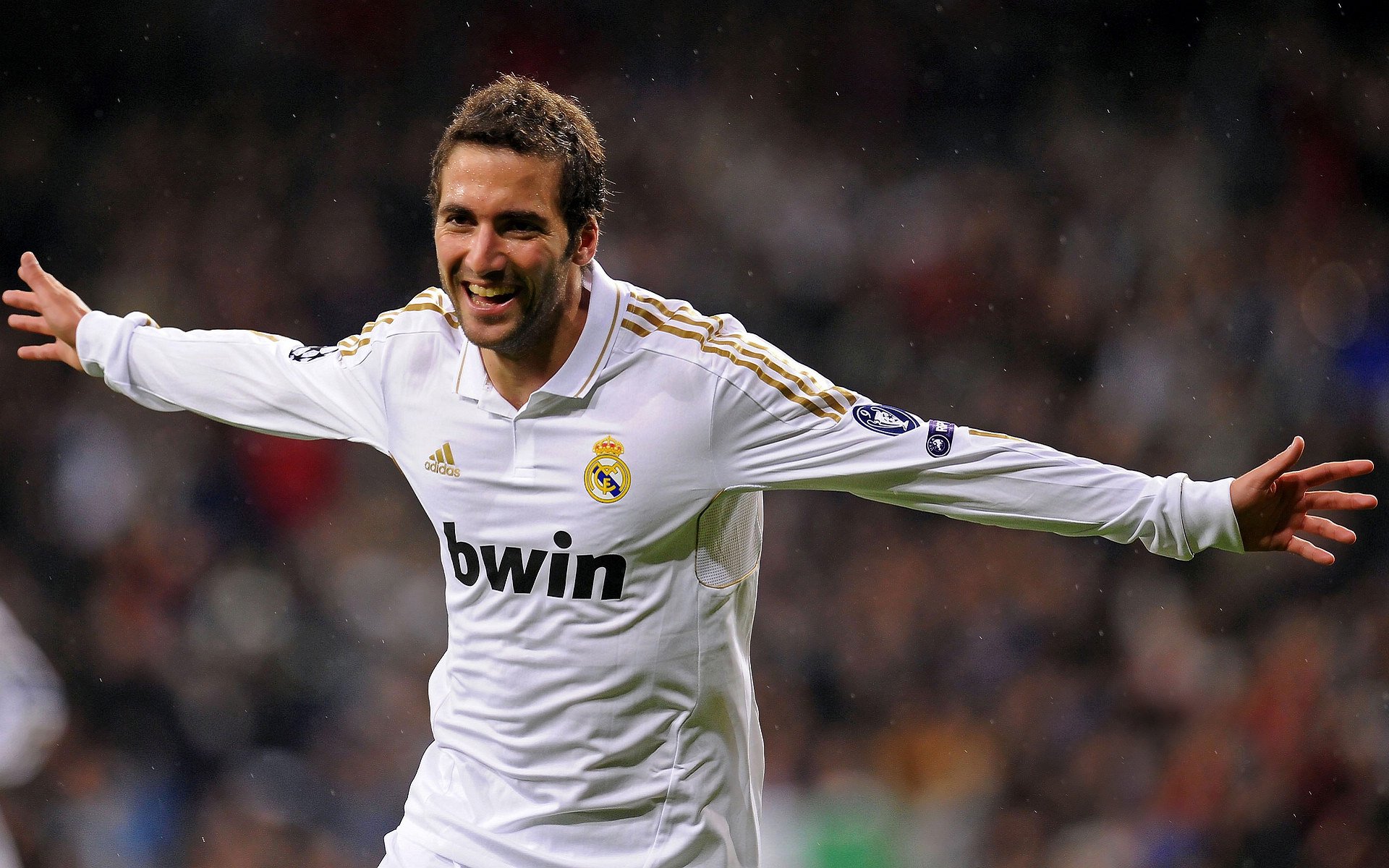 德甲引领绿色足球运动理念，推动可持续发展，德甲绿色球衣